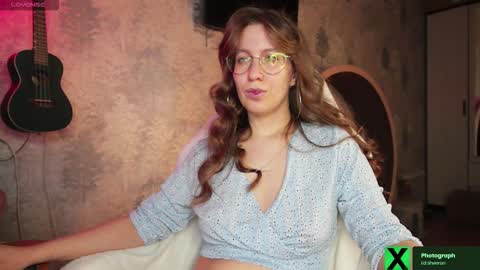 Allison online show from 02-06-26, 01:47