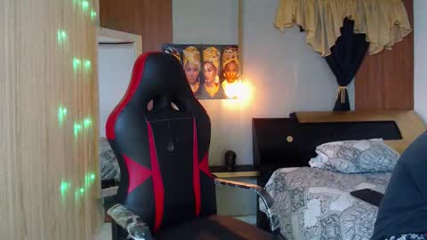 ms_leydi online show from 10-17-25, 02:59