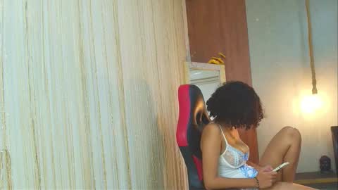 Snapshot of ms_leydi chatting on 03-19-26, 06:12 ms_leydi online show from 03-19-26, 06:12