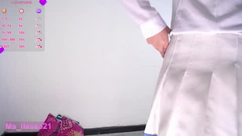 MISS LISSA online show from 01-12-25, 04:50