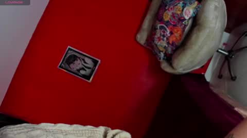 Snapshot of ms_pickless chatting on 02-21-25, 12:17 Annabelle online show from 02-21-25, 12:17