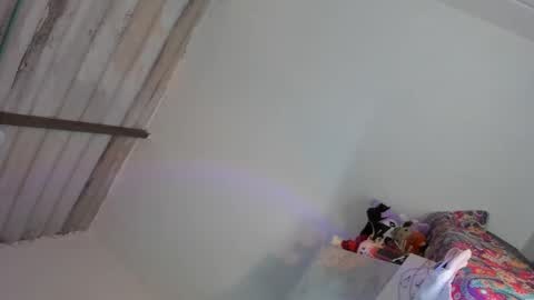 Snapshot of ms_pickless chatting on 10-01-25, 02:01 Annabelle online show from 10-01-25, 02:01