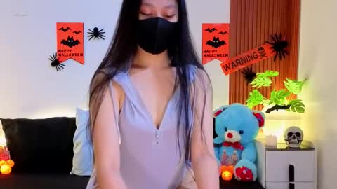 ms_shye online show from 10-28-25, 12:58