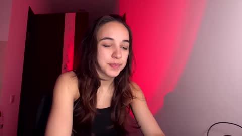 Snapshot of ms_sophiee chatting on 04-23-26, 07:49 ms_sophiee online show from 04-23-26, 07:49
