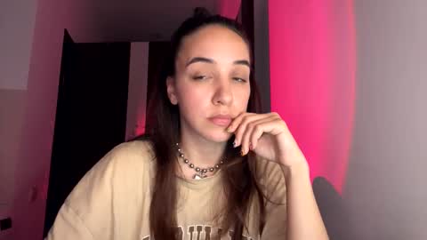 Snapshot of ms_sophiee chatting on 04-26-26, 06:27 ms_sophiee online show from 04-26-26, 06:27