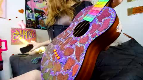 Cunty Luxxe online show from 03-25-26, 05:41