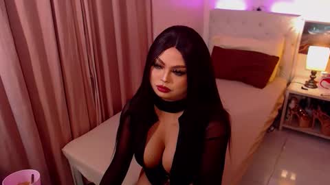 Snapshot of msgoldencum chatting on 11-26-25, 05:36 MSGOLDENCUM online show from 11-26-25, 05:36