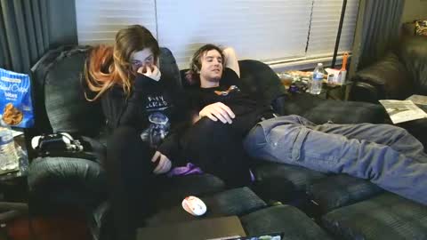 Snapshot of msmillimo chatting on 01-13-25, 02:28 milli online show from 01-13-25, 02:28