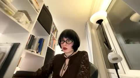 msroxanna online show from 02-25-26, 07:56