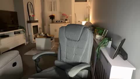 Snapshot of mtb1697 chatting on 11-02-25, 11:40 mtb1697 online show from 11-02-25, 11:40