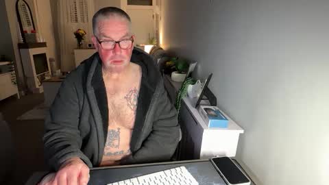 Snapshot of mtb1697 chatting on 11-13-25, 12:31 mtb1697 online show from 11-13-25, 12:31