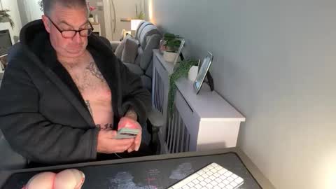 Snapshot of mtb1697 chatting on 12-02-25, 10:20 mtb1697 online show from 12-02-25, 10:20