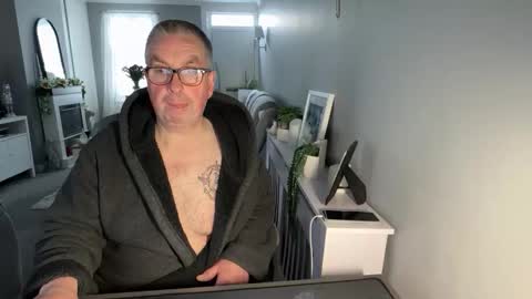 Snapshot of mtb1697 chatting on 02-16-26, 01:07 mtb1697 online show from 02-16-26, 01:07