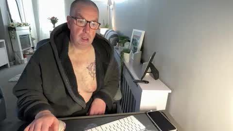 Snapshot of mtb1697 chatting on 02-17-26, 10:01 mtb1697 online show from 02-17-26, 10:01