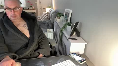 Snapshot of mtb1697 chatting on 02-18-26, 10:44 mtb1697 online show from 02-18-26, 10:44