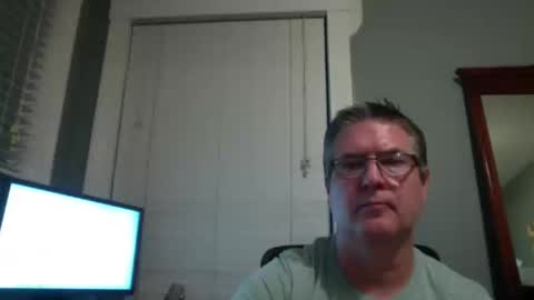 Snapshot of mtbrdr76 chatting on 02-27-26, 02:11 Fun time Daddy online show from 02-27-26, 02:11