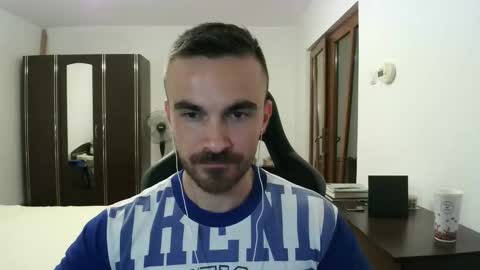 Victor online show from 10-02-25, 04:14