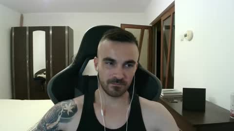 Victor online show from 10-10-25, 03:55