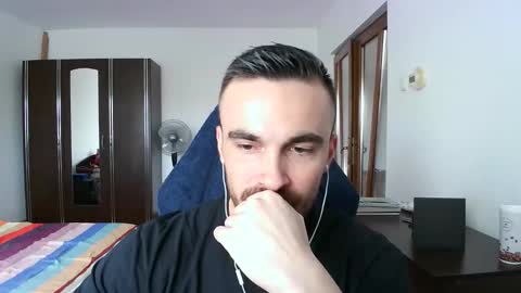 Victor online show from 11-03-25, 10:49