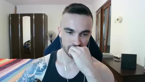 Victor online show from 11-09-25, 01:53