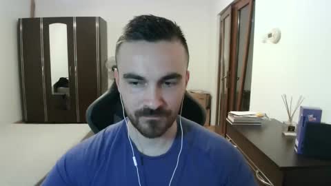 Victor online show from 04-25-26, 05:32