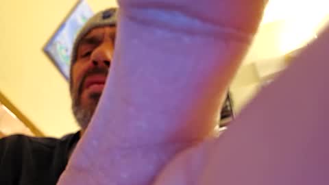 Muffdiver online show from 03-26-26, 07:25