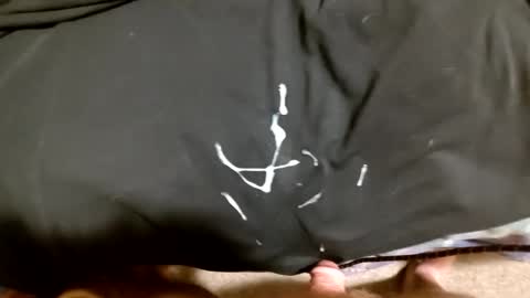 Snapshot of mugglesmuggler chatting on 11-26-25, 12:17 mugglesmuggler online show from 11-26-25, 12:17