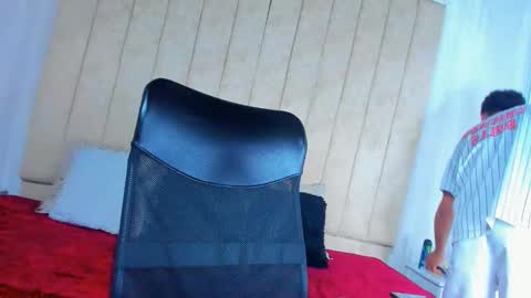 muichiro tokito1 online show from 12-14-24, 10:02