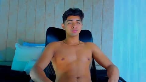 muichiro tokito1 online show from 02-16-25, 04:20