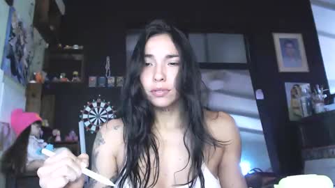 JESSICA online show from 10-04-25, 06:28