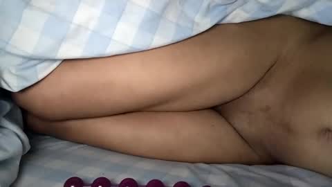 Snapshot of mulato44 chatting on 01-13-25, 07:54 Laly online show from 01-13-25, 07:54