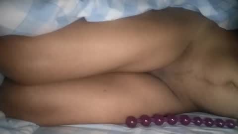 Snapshot of mulato44 chatting on 02-19-25, 09:28 Laly online show from 02-19-25, 09:28