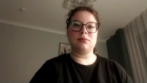 Snapshot of mulavixen chatting on 07-19-26, 07:17 mulavixen online show from 07-19-26, 07:17