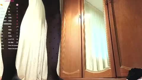 Mullty online show from 07-19-26, 01:42