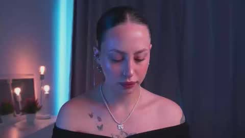 Snapshot of multifruiti chatting on 09-17-25, 03:30 Kira online show from 09-17-25, 03:30