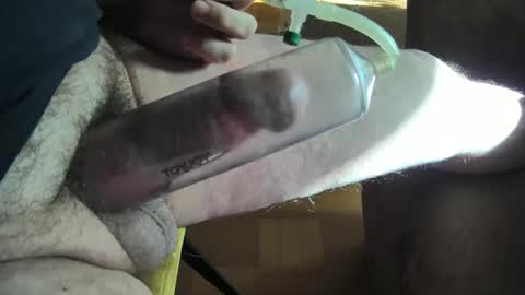 Snapshot of multiplecumandorgasm chatting on 11-15-25, 10:45 Juicy German Cock online show from 11-15-25, 10:45