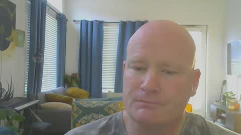 Snapshot of multipopper chatting on 12-21-25, 08:49 multipopper online show from 12-21-25, 08:49