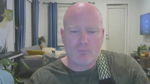 Snapshot of multipopper chatting on 01-11-26, 07:35 multipopper online show from 01-11-26, 07:35