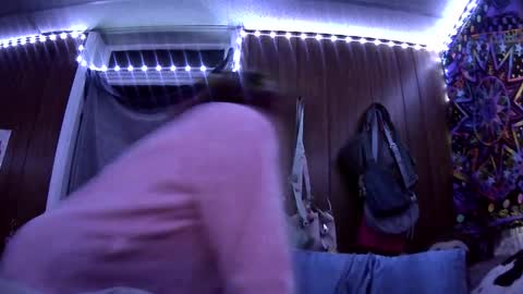 mumnxdor online show from 02-13-26, 11:50