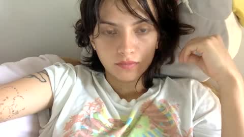   online show from 01-11-25, 02:04