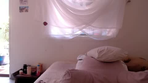   online show from 04-01-26, 05:10