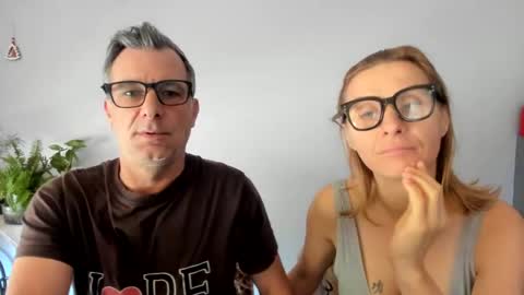 LOVELY JULIA  Peter DAY online show from 01-26-25, 08:46