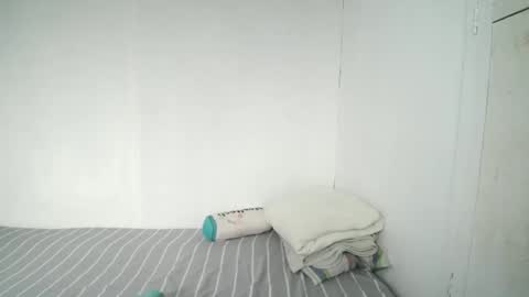 Snapshot of munyekang_vrutal chatting on 12-20-24, 04:20 moan yeeka online show from 12-20-24, 04:20