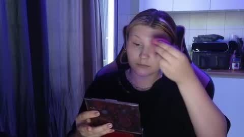 Milana online show from 06-10-26, 02:05