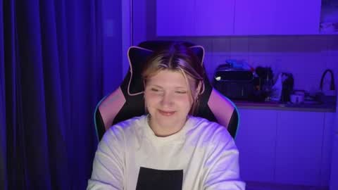 Milana online show from 06-20-26, 03:59