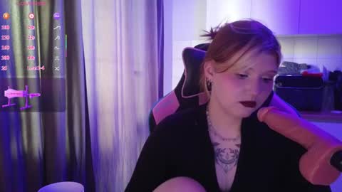Milana online show from 06-25-26, 12:20