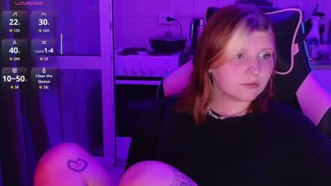 Milana online show from 07-10-26, 05:04