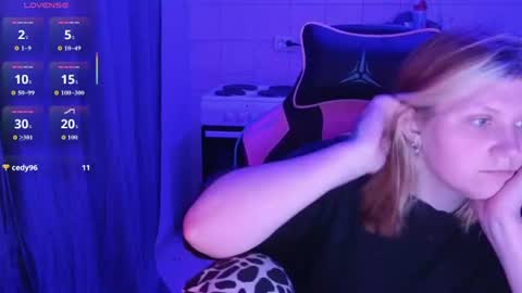 Milana online show from 07-11-26, 06:43