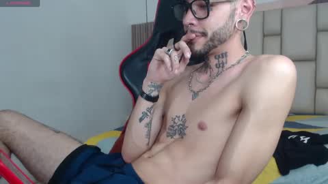 Snapshot of murdockh chatting on 01-06-25, 04:34 murdok online show from 01-06-25, 04:34