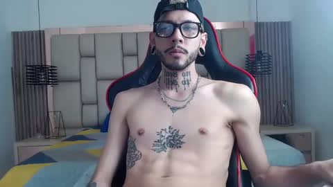 Snapshot of murdockh chatting on 01-26-25, 03:25 murdok online show from 01-26-25, 03:25